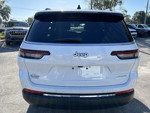 2026 Jeep Grand Cherokee Altitude 4x2