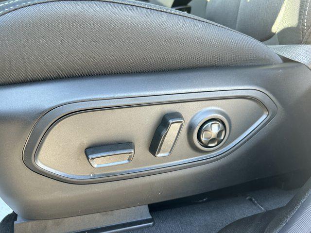 2026 Jeep Grand Cherokee Altitude 4x2