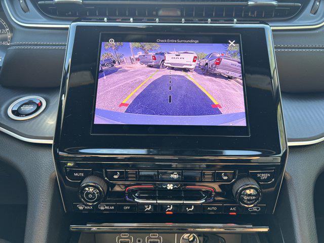 2026 Jeep Grand Cherokee Altitude 4x2