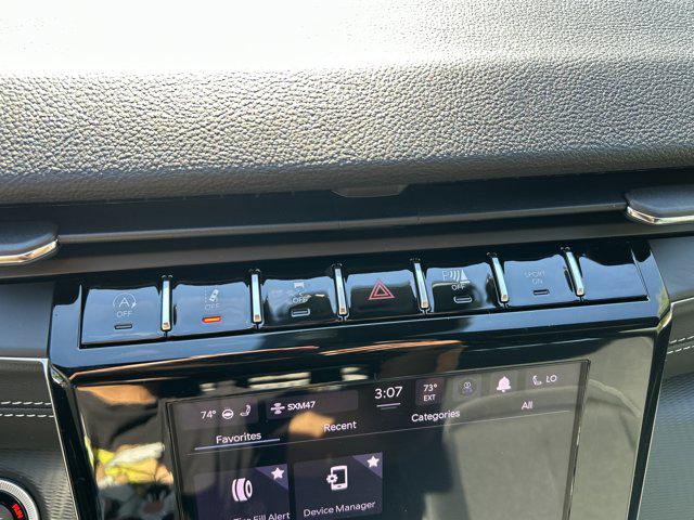 2026 Jeep Grand Cherokee Altitude 4x2