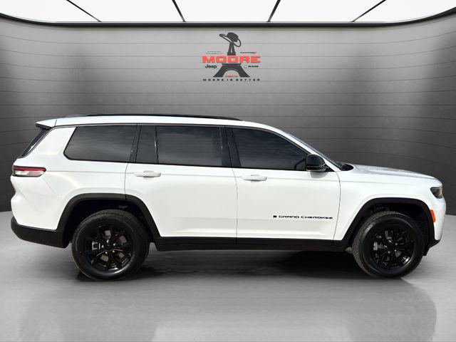 2026 Jeep Grand Cherokee L Altitude 4x4