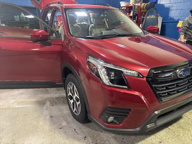 2022 Subaru Forester Premium