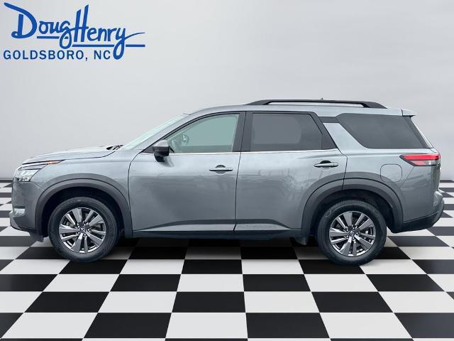 2024 Nissan Pathfinder SV FWD