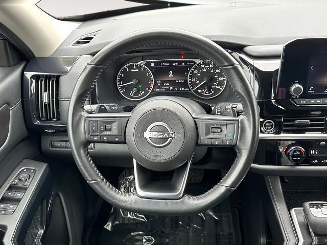 2024 Nissan Pathfinder SV FWD