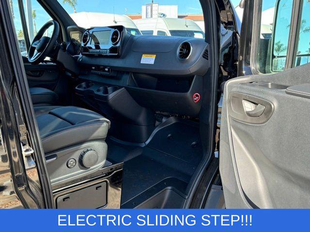 2024 Mercedes-Benz Sprinter 3500XD High Roof 4-Cyl Diesel HO