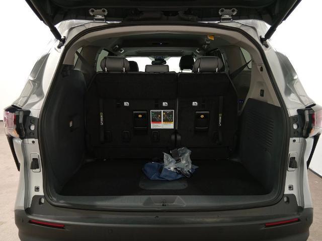 2024 Toyota Sienna XLE 8 Passenger