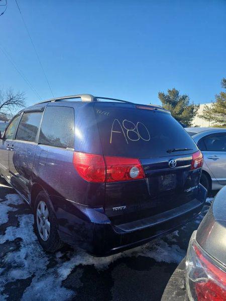 2006 Toyota Sienna CE