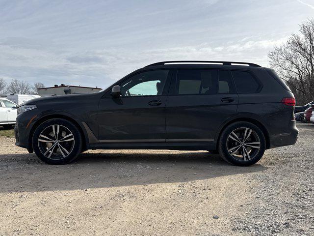 2022 BMW X7 M50i
