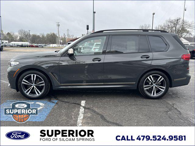2022 BMW X7 M50i