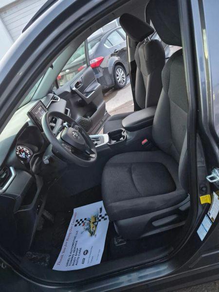 2020 Toyota RAV4 Hybrid LE