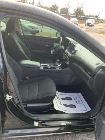2021 Nissan Sentra SV Xtronic CVT