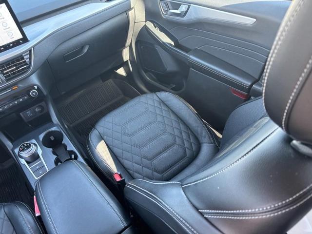 2023 Ford Escape Platinum
