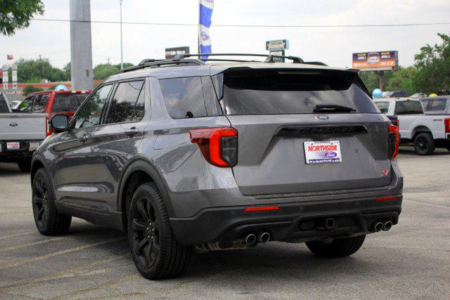 2022 Ford Explorer ST