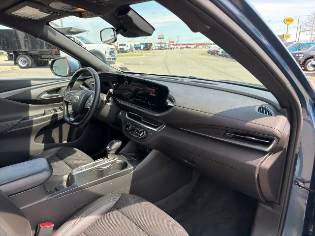 2024 Buick NV Preferred FWD
