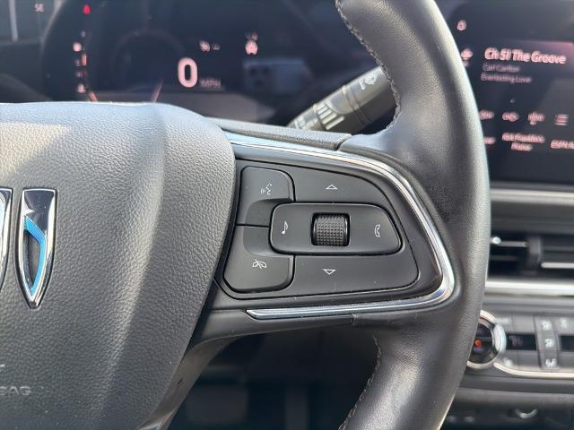 2024 Buick NV Preferred FWD