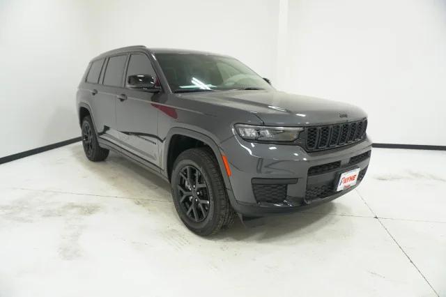 2025 Jeep Grand Cherokee GRAND CHEROKEE L ALTITUDE 4X2
