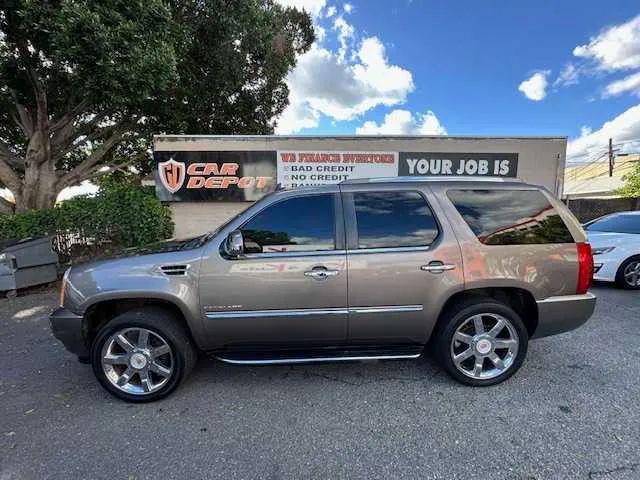2014 Cadillac Escalade Luxury