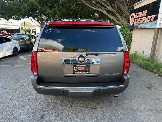 2014 Cadillac Escalade Luxury