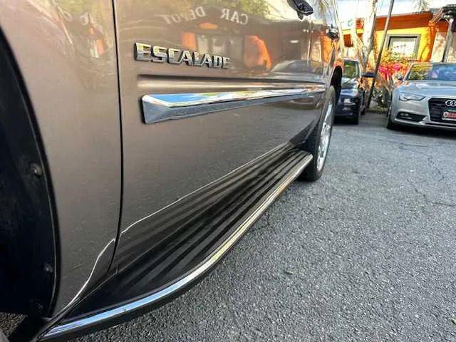2014 Cadillac Escalade Luxury