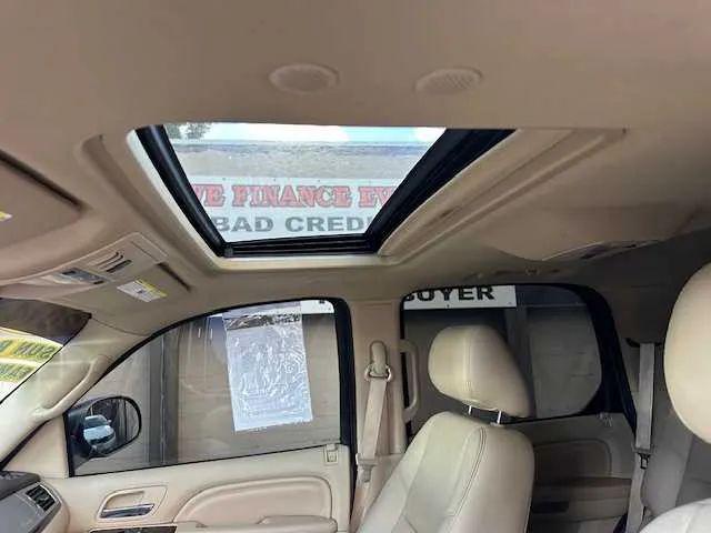 2014 Cadillac Escalade Luxury