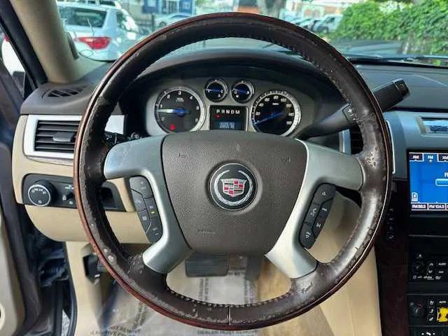 2014 Cadillac Escalade Luxury