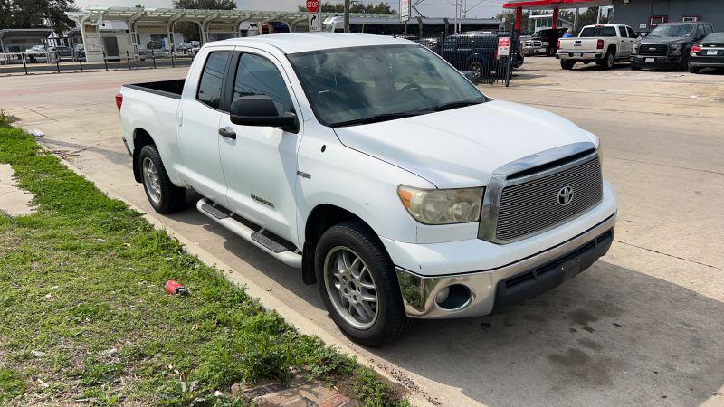 2011 Toyota Tundra Grade 4.6L V8