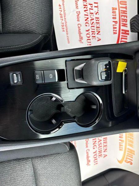 2025 Nissan Rogue SV FWD