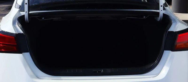 2020 Nissan Altima SR FWD