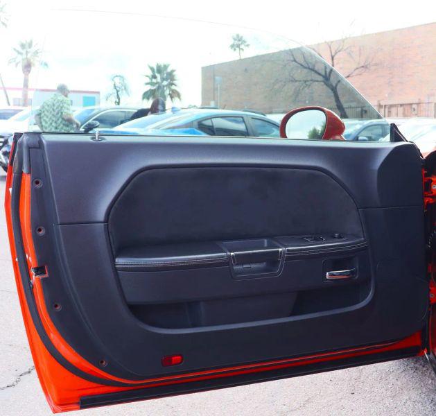 2008 Dodge Challenger SRT8