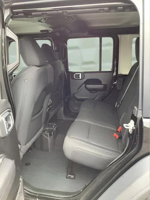2022 Jeep Wrangler Unlimited Sport S 4x4