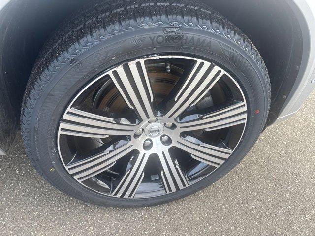 2023 Volvo XC90 Recharge T8 Plus Bright Theme 7-Seater