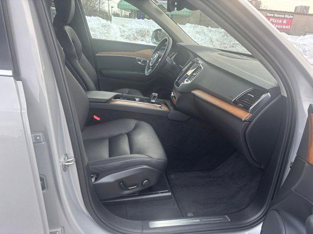 2023 Volvo XC90 Recharge T8 Plus Bright Theme 7-Seater