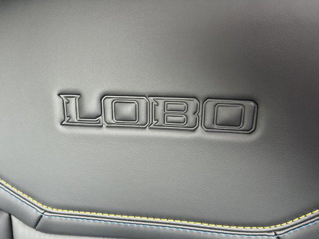 2026 Ford Maverick Lobo Standard