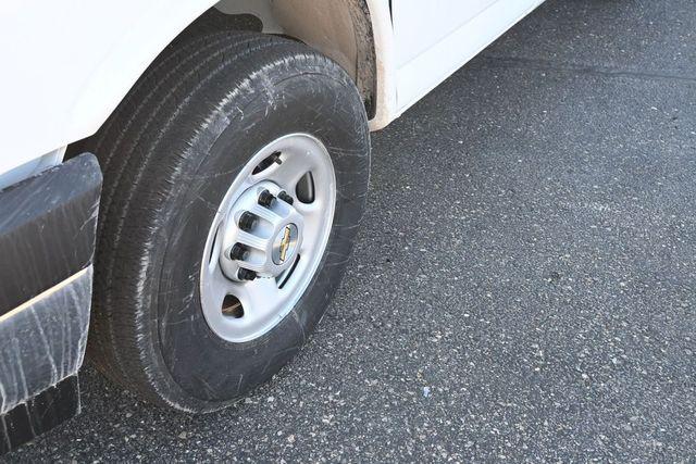 2026 Chevrolet Express Cargo Van 2500 Regular Wheelbase, WT, RWD