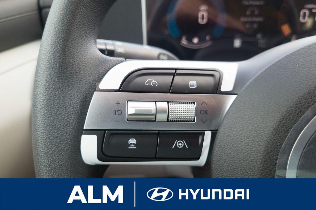 New 2026 Gray HYUNDAI SEL FWD image 27