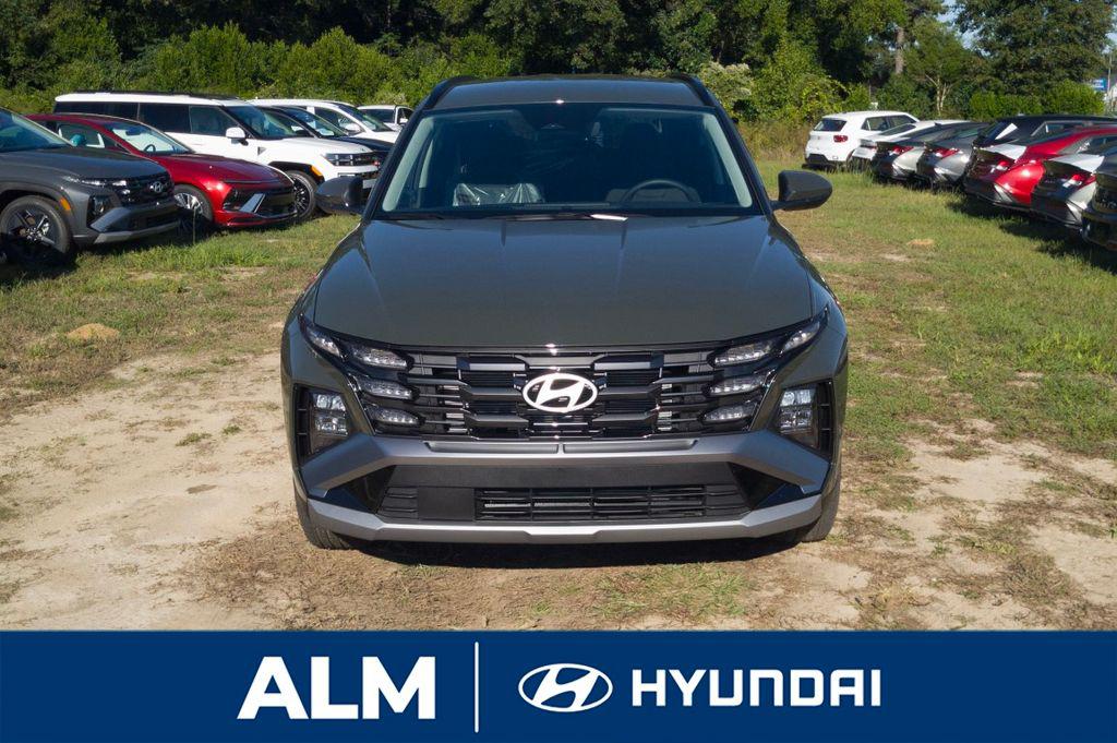 New 2026 Green HYUNDAI SEL FWD image 3
