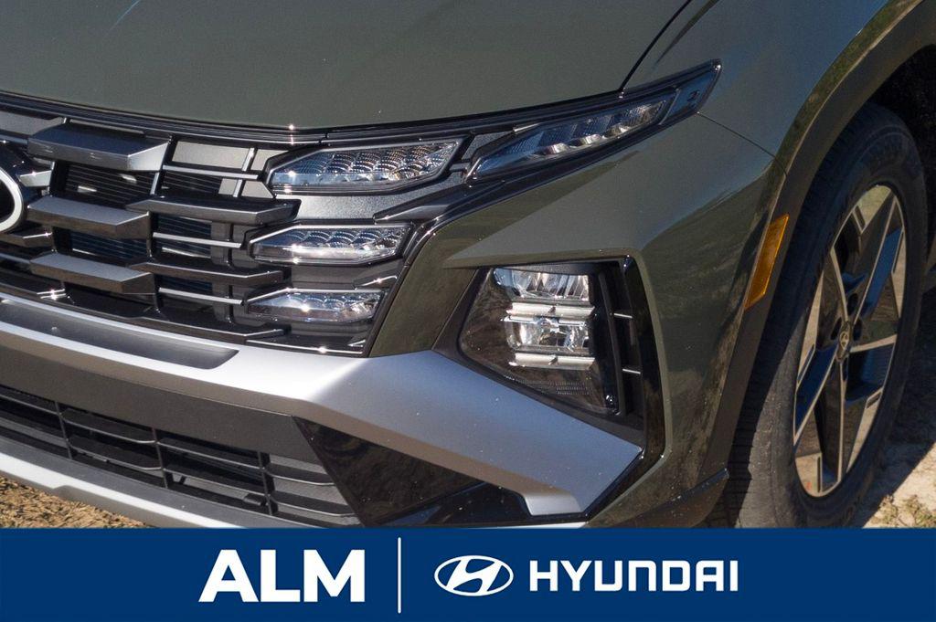 New 2026 Green HYUNDAI SEL FWD image 12