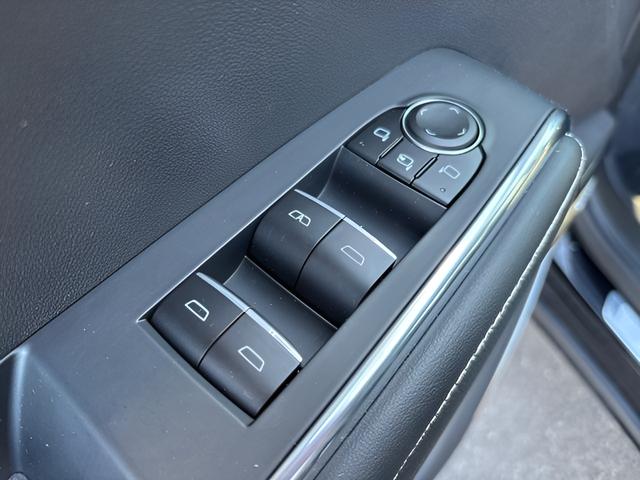 2026 GMC Acadia Denali AWD