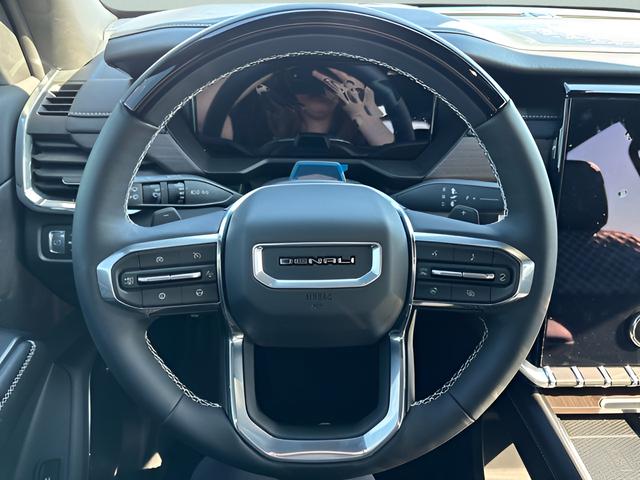 2026 GMC Acadia Denali AWD