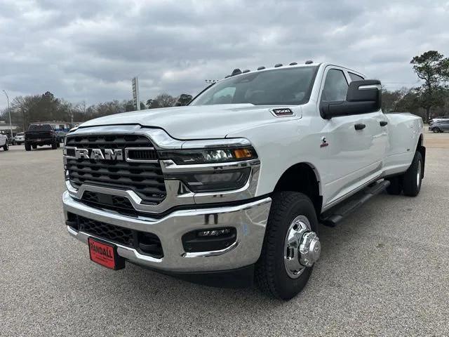 2026 RAM Ram 3500 RAM 3500 TRADESMAN CREW CAB 4X4 8 BOX