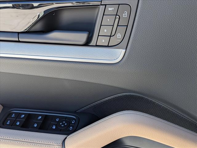 2026 Porsche Cayenne Coupe AWD