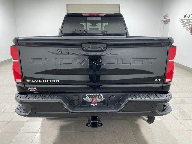 2026 Chevrolet Silverado 2500HD Crew Cab, Standard Bed, LT, 4WD