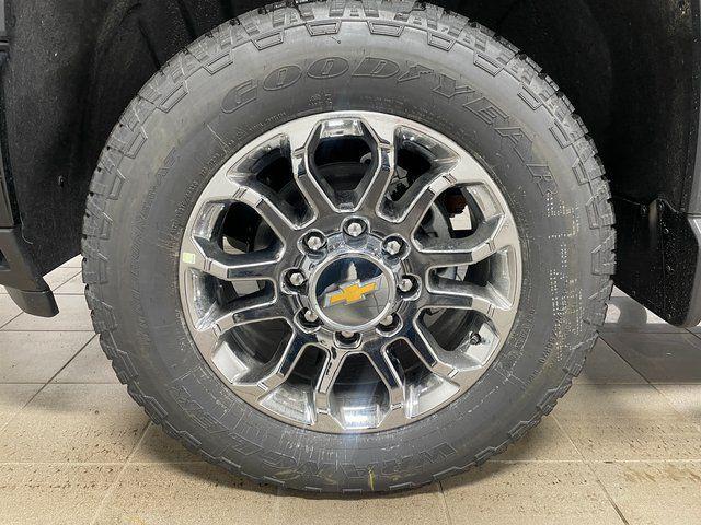 2026 Chevrolet Silverado 2500HD Crew Cab, Standard Bed, LT, 4WD