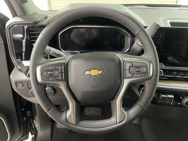 2026 Chevrolet Silverado 2500HD Crew Cab, Standard Bed, LT, 4WD