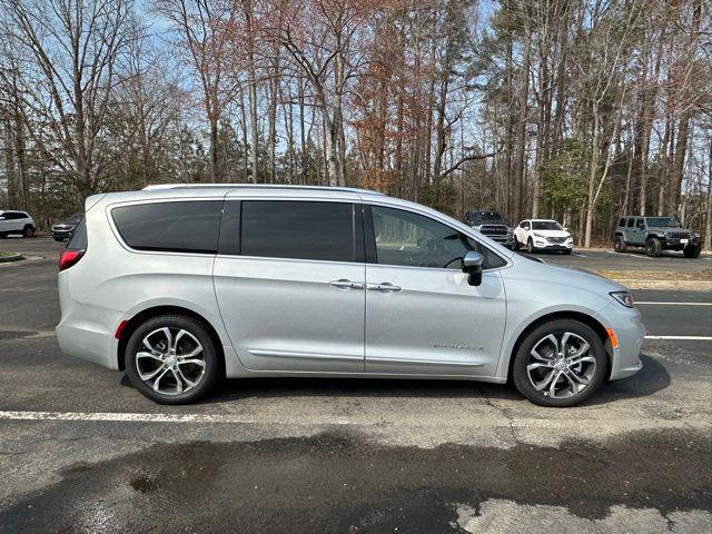 2026 Chrysler Pacifica Pinnacle