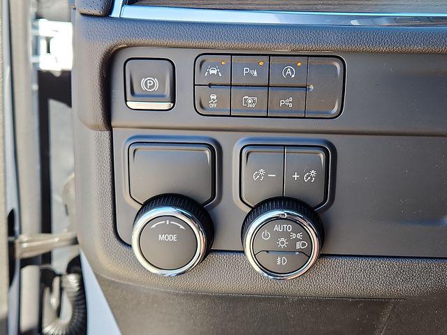 2026 Chevrolet Suburban High Country, RWD