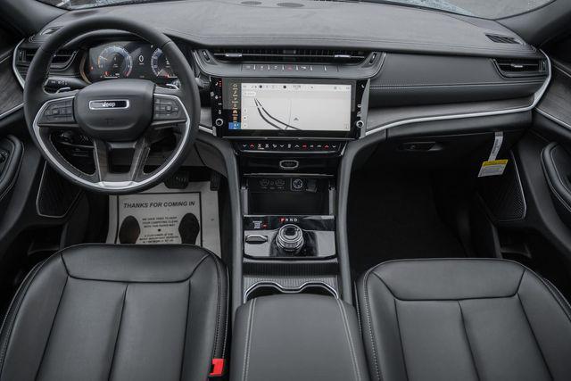 2026 Jeep Grand Cherokee L Limited 4x4