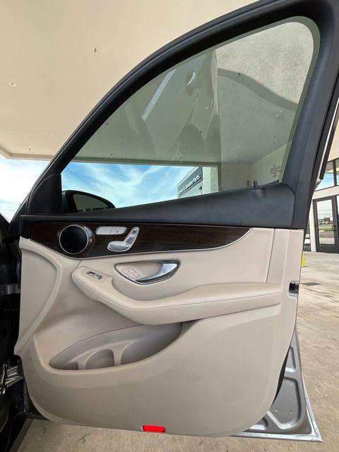 2021 Mercedes-Benz GLC SUV
