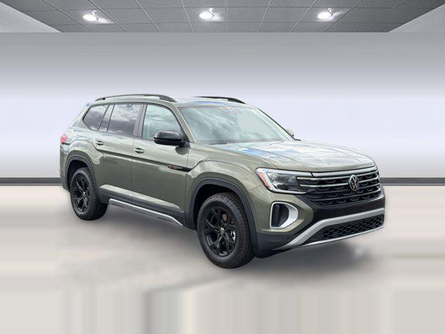 2026 Volkswagen Atlas Peak Edition