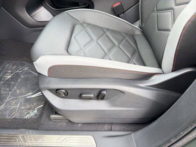2026 Volkswagen Atlas Peak Edition